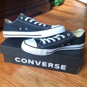BRAND NEW Never Worn Converse